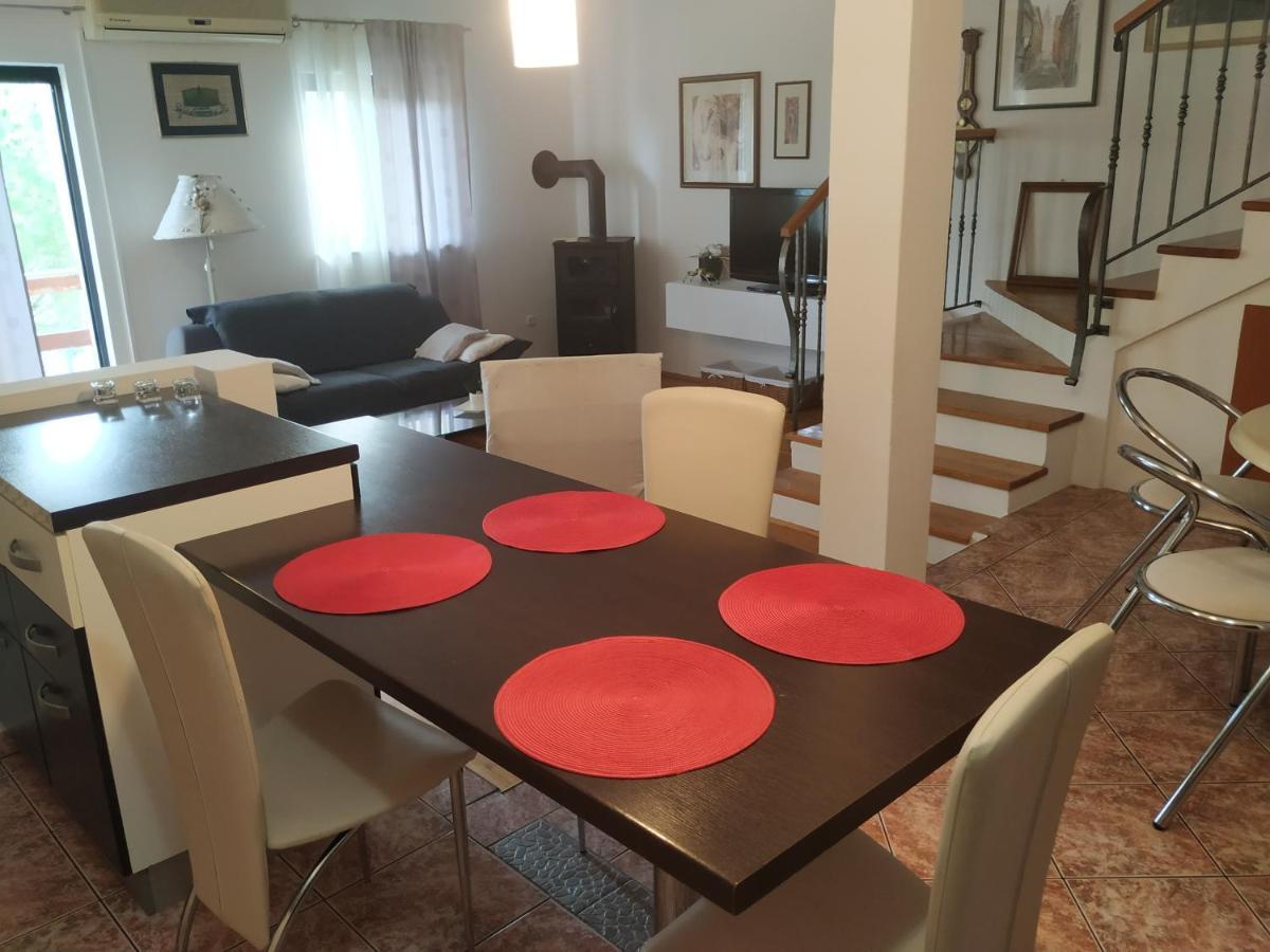 Apartmani Deleut Нови-Винодолски Экстерьер фото