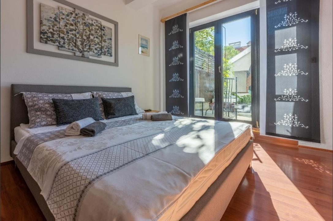 Apartmani Deleut Нови-Винодолски Экстерьер фото